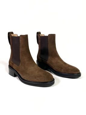 Flattered Suede Chelsea Boots Dark Brown